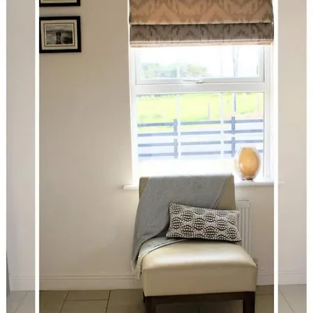 Semesterbostad Cozy & Remote Hideaway Gintys