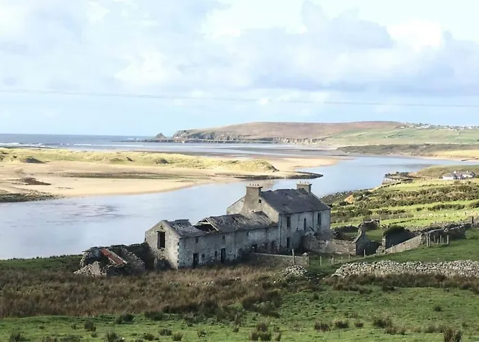 Cozy & Remote Hideaway Gintys Hébergement de vacances *